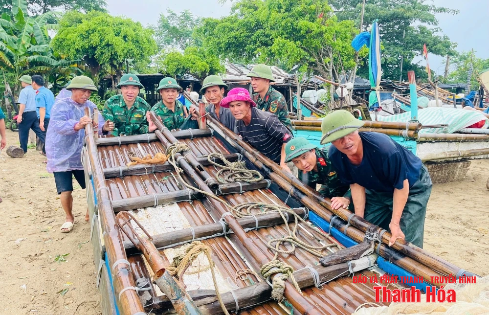 Phó Thủ tướng Chính phủ Trần Hồng Hà kiểm tra, chỉ đạo công tác ứng phó bão số 3 tại Thanh Hóa