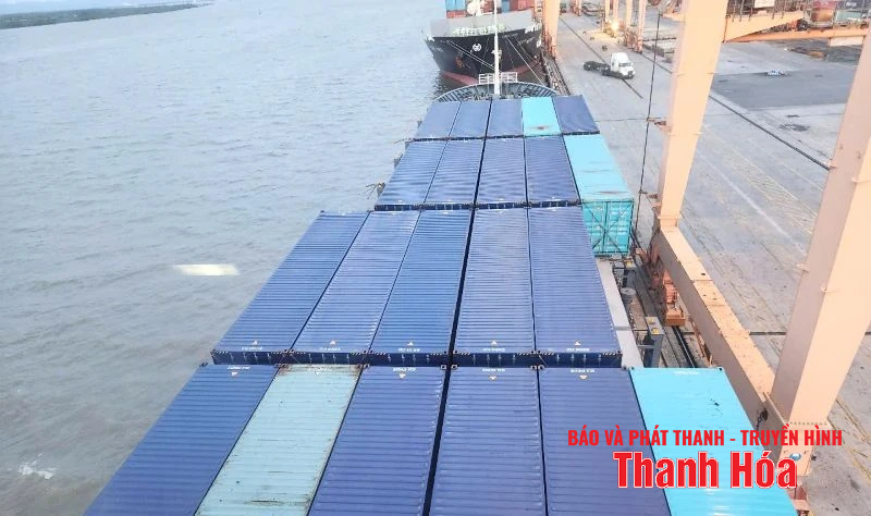 Khai trương tuyến vận tải container ven biển Hải Phòng - Nghi Sơn