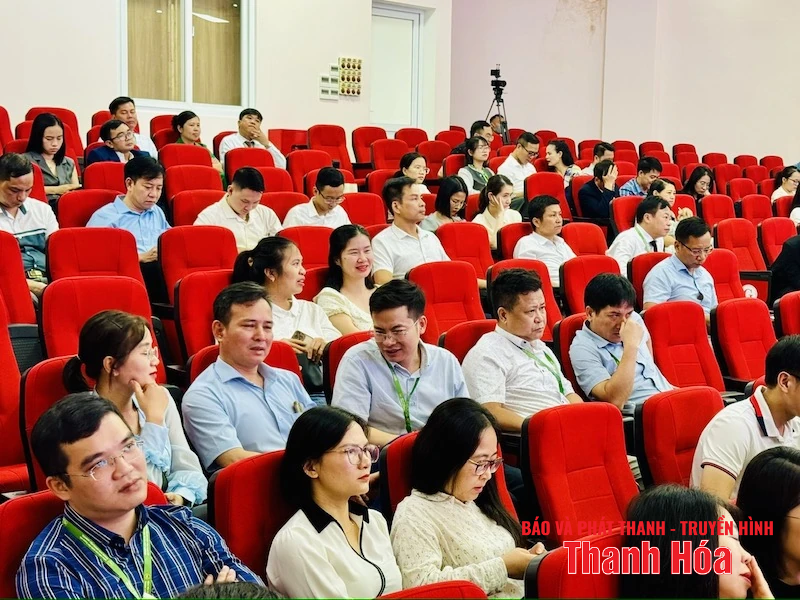 Hội thảo khoa học quốc tế Ứng dụng trí tuệ nhân tạo (AI) trong lĩnh vực Y tế và một số bệnh lý thường gặp trong Ung bướu