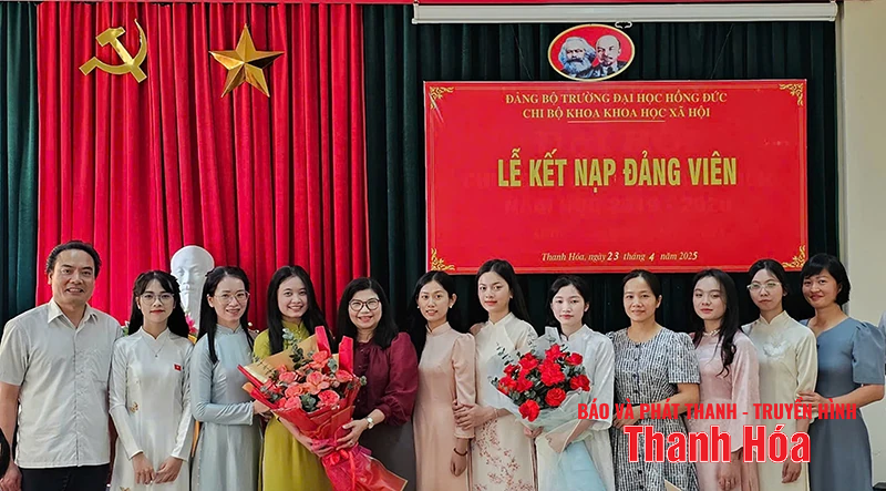 Chú trọng phát triển Đảng trong học sinh, sinh viên
