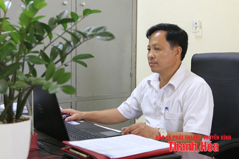 Học theo Bác, làm cho dân tin