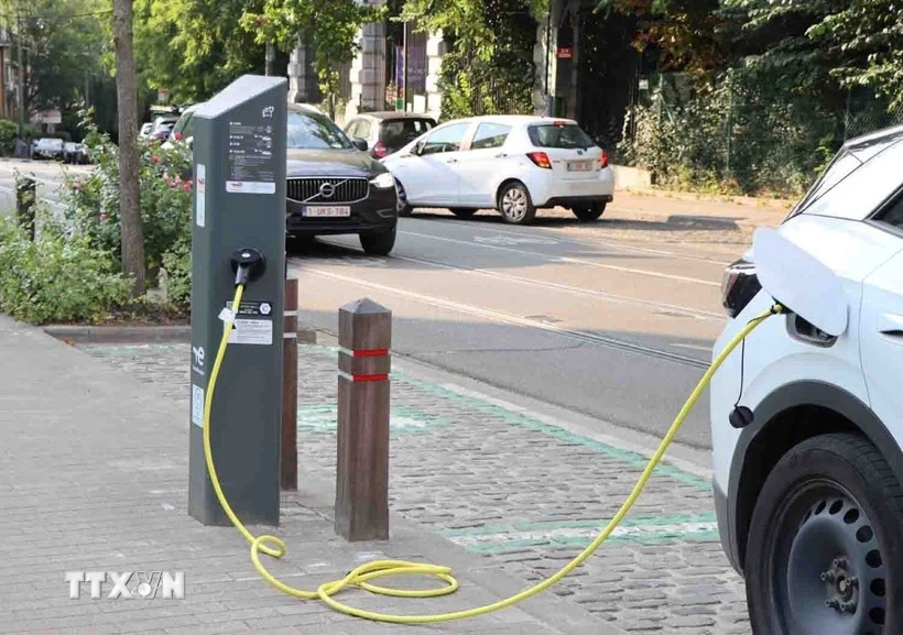 1 triệu điểm sạc xe điện đã được lắp đặt trên toàn châu Âu