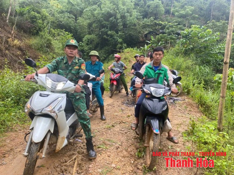 Các lực lượng quân sự, biên phòng hỗ trợ Nhân dân trước khi bão đổ bộ