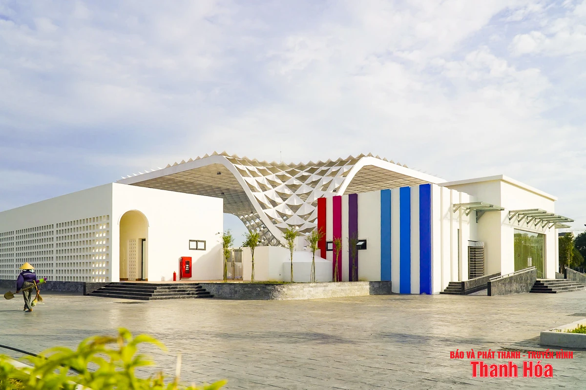 Cận cảnh Cung văn hóa thiếu nhi hiện đại bậc nhất xứ Thanh