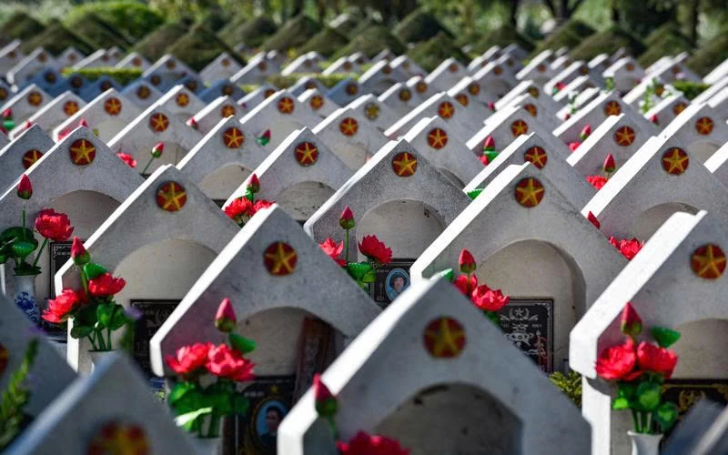 Nghĩa trang Hàm Rồng một chiều tháng Bảy