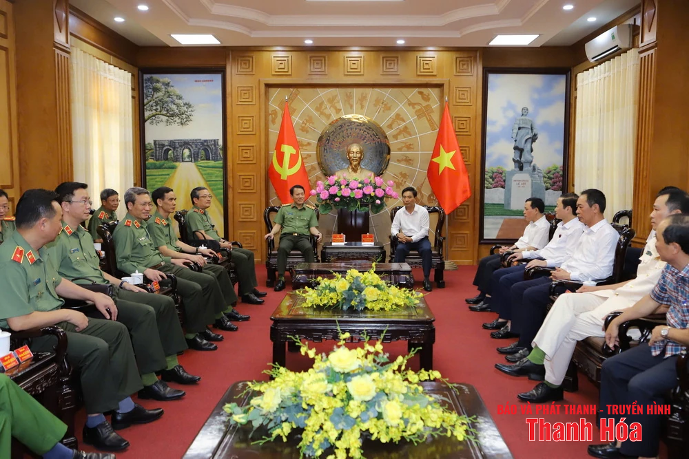 Bộ trưởng Bộ Công an Lương Tam Quang làm việc với Ban Thường vụ Tỉnh ủy Thanh Hóa
