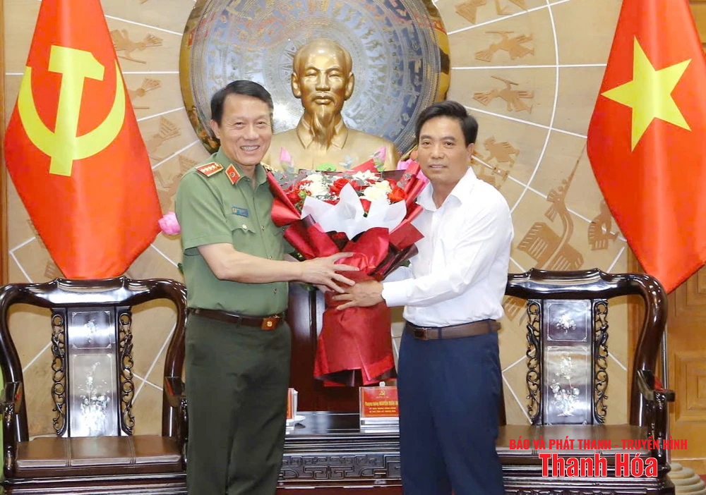 Bộ trưởng Bộ Công an Lương Tam Quang làm việc với Ban Thường vụ Tỉnh ủy Thanh Hóa