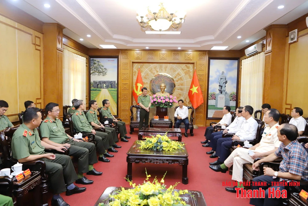 Bộ trưởng Bộ Công an Lương Tam Quang làm việc với Ban Thường vụ Tỉnh ủy Thanh Hóa