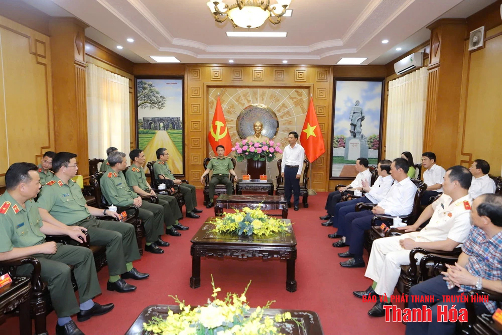 Bộ trưởng Bộ Công an Lương Tam Quang làm việc với Ban Thường vụ Tỉnh ủy Thanh Hóa