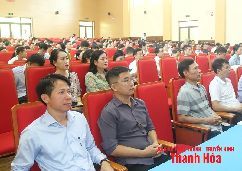 Tập huấn nghiệp vụ công tác tuyên giáo, dân vận cho hơn 400 cán bộ, chuyên viên