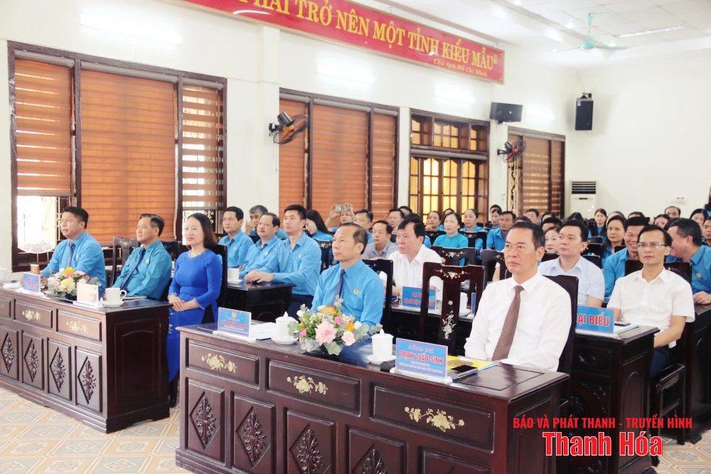 Phó Bí thư Tỉnh ủy Trịnh Tuấn Sinh dự lễ kỷ niệm 96 năm Ngày thành lập Công đoàn Việt Nam