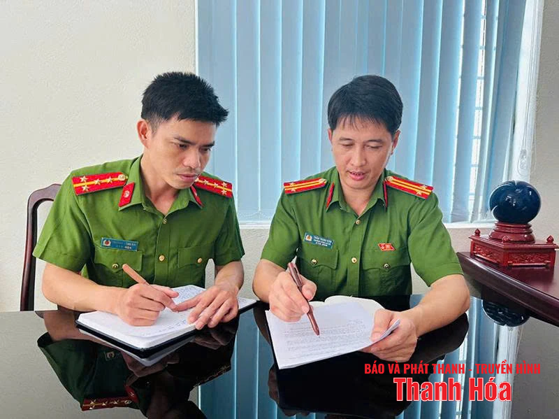 Vì Nhân dân phục vụ