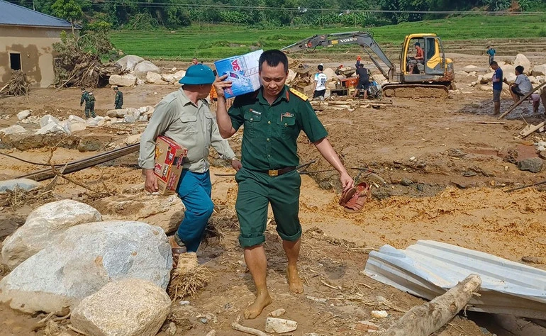 Sơn La đề nghị tỉnh Hủa Phăn phối hợp tìm kiếm người mất tích do mưa lũ