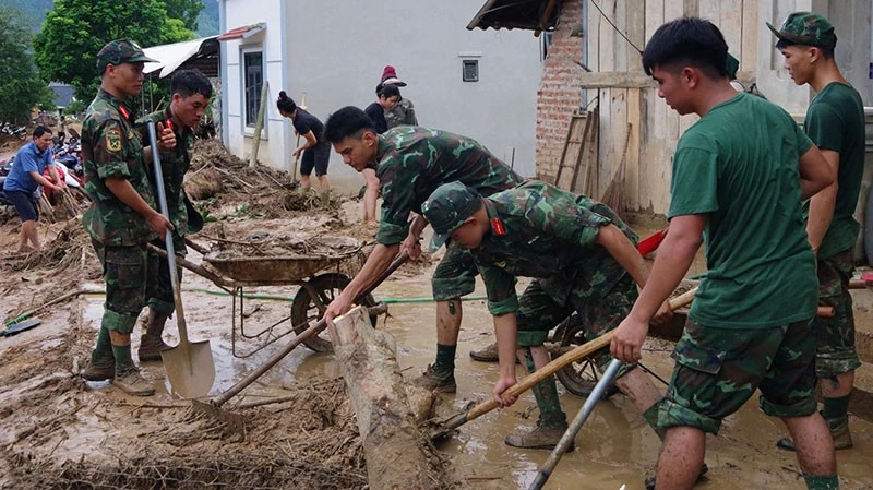 Sơn La đề nghị tỉnh Hủa Phăn phối hợp tìm kiếm người mất tích do mưa lũ