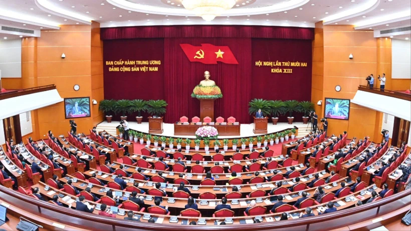 Kết luận của Bộ Chính trị, Ban Bí thư về tích cực triển khai vận hành mô hình chính quyền địa phương 2 cấp, chuyển mạnh cấp cơ sở