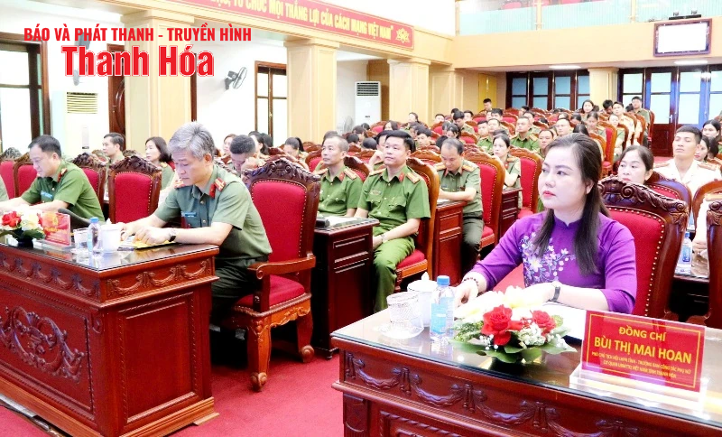 Ban Thanh niên - Phụ nữ Công an tỉnh sơ kết công tác Đoàn thể và trao giải các cuộc thi