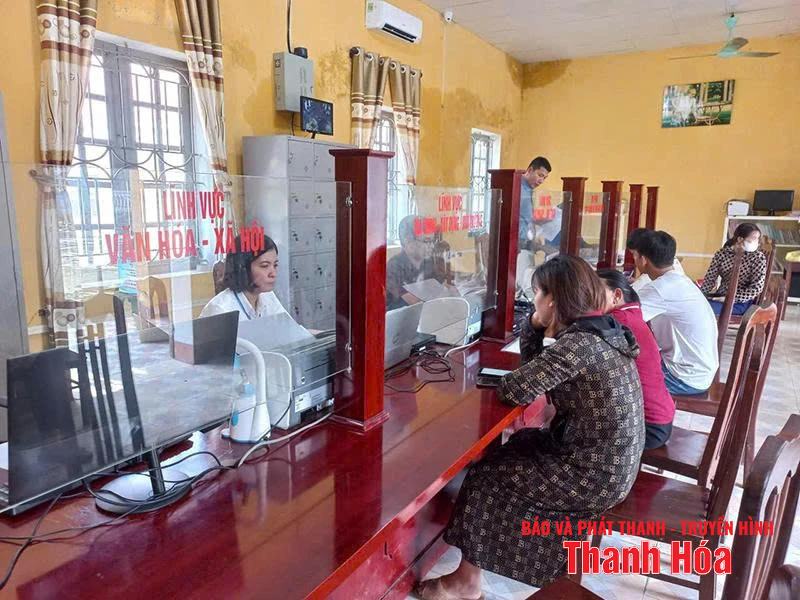 Xã Quý Lương giải quyết kịp thời các thủ tục hành chính cho người dân