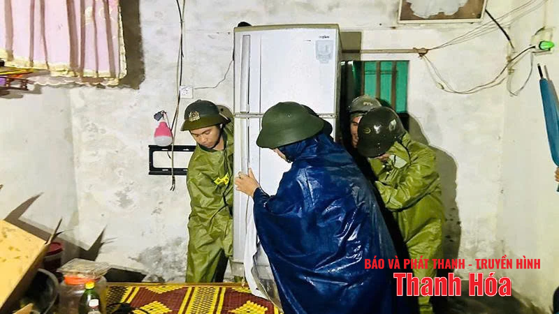 Vì Nhân dân phục vụ