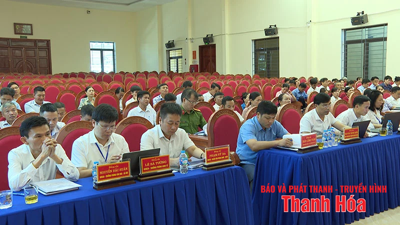 Hội đồng Nhân dân xã Quảng Bình kỳ họp thứ 2 thảo luận nhiều nội dung quan trọng