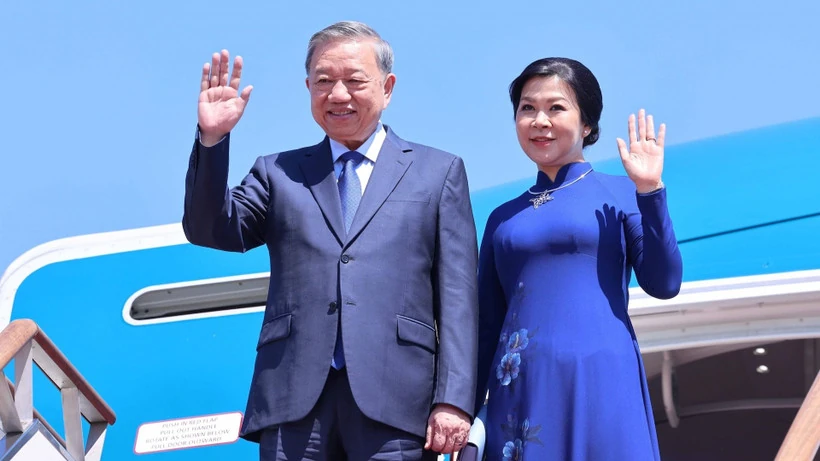 Tổng Bí thư Tô Lâm và Phu nhân bắt đầu thăm cấp Nhà nước Đại Hàn Dân Quốc