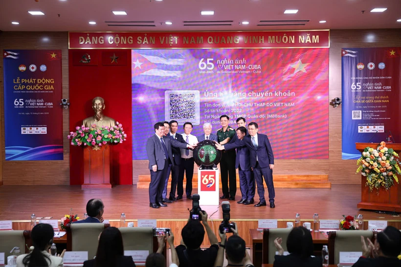 Chỉ sau 1 ngày phát động, có hơn 31.800 lượt ủng hộ 7 tỷ đồng cho nhân dân Cuba