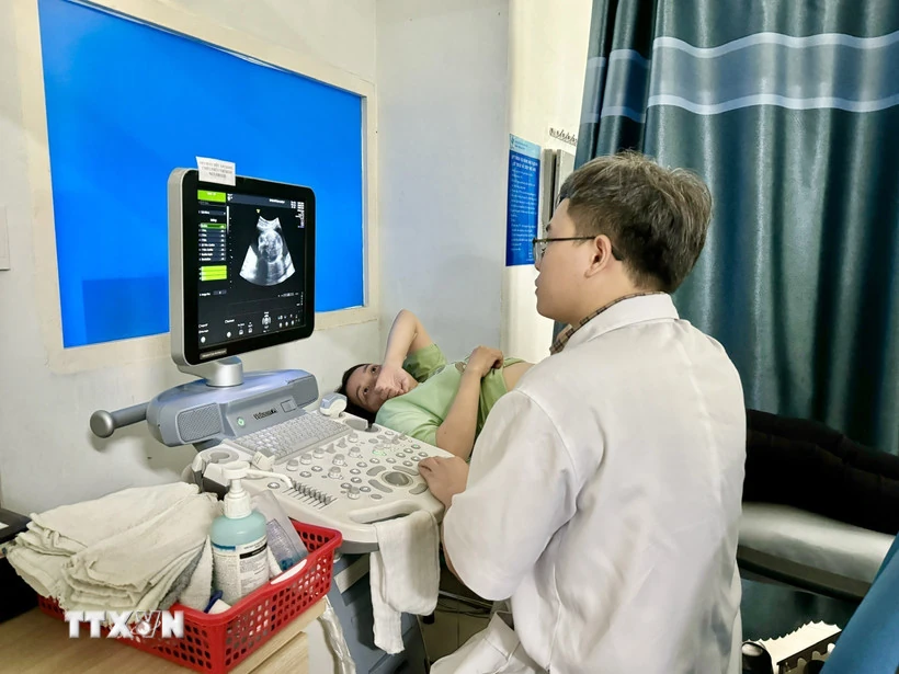 Quy định mới nhất về sinh con bằng hỗ trợ sinh sản, điều kiện mang thai hộ