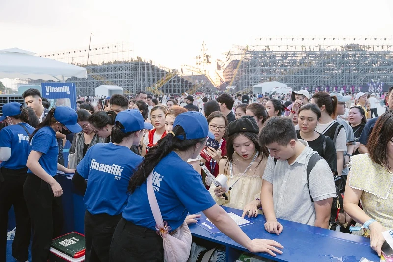 Vinamilk cùng khán giả “cháy” hết mình tại V-Concert & V-Fest