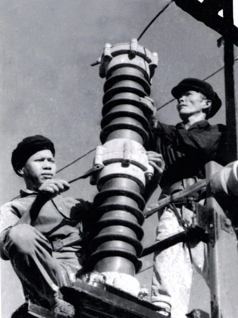 Ngành điện Thanh Hóa tiếp nối hào khí Cách mạng Tháng Tám