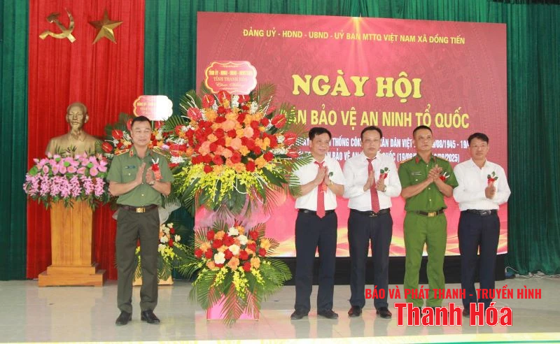 Giám đốc Công an tỉnh dự “Ngày hội toàn dân bảo vệ an ninh Tổ quốc” tại xã Đồng Tiến