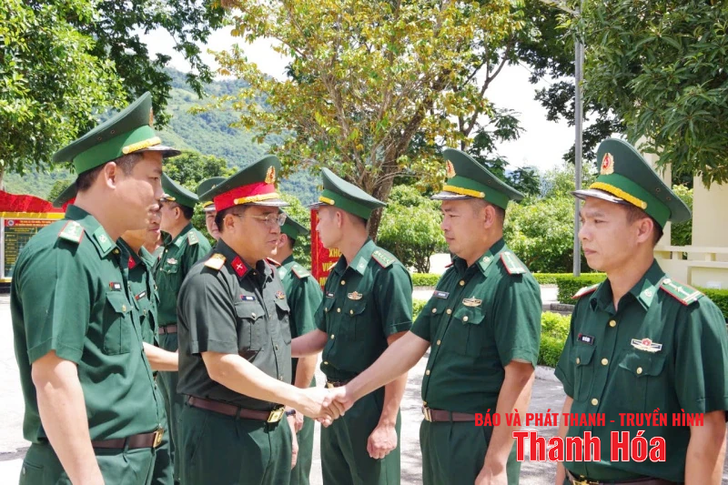 Chỉ huy trưởng Bộ CHQS tỉnh thăm, làm việc với cán bộ, chiến sĩ Đồn Biên phòng Pù Nhi