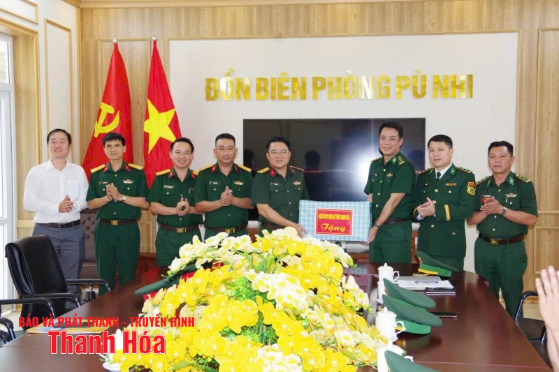 Chỉ huy trưởng Bộ CHQS tỉnh thăm, làm việc với cán bộ, chiến sĩ Đồn Biên phòng Pù Nhi