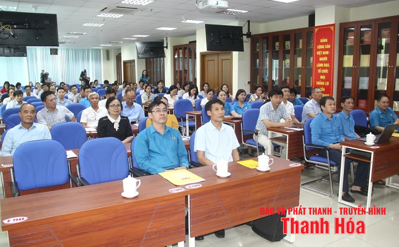 Nâng cao kỹ năng, nghiệp vụ cho cán bộ công đoàn, nghiệp đoàn cơ sở phường Hạc Thành