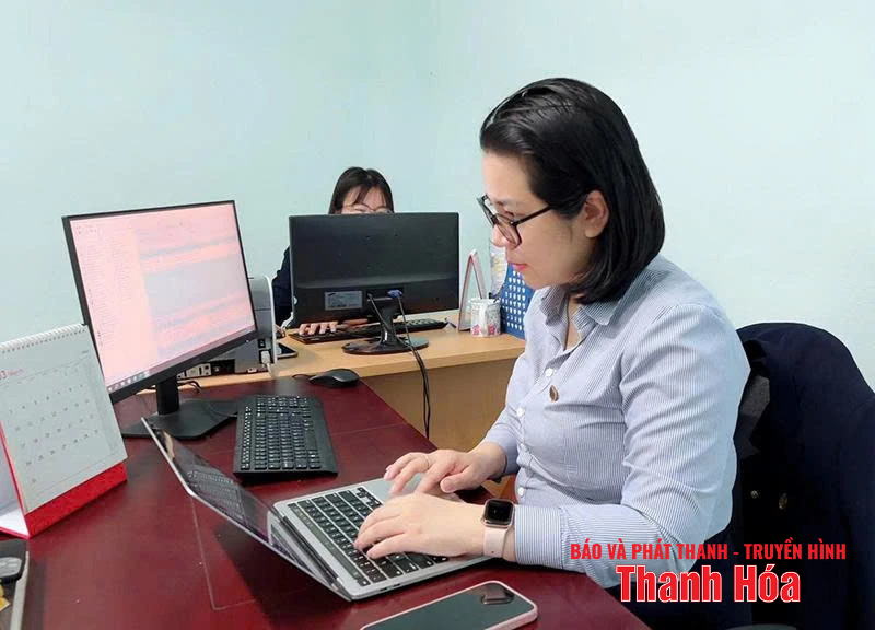 Dịch vụ tài chính vi mô thời... AI