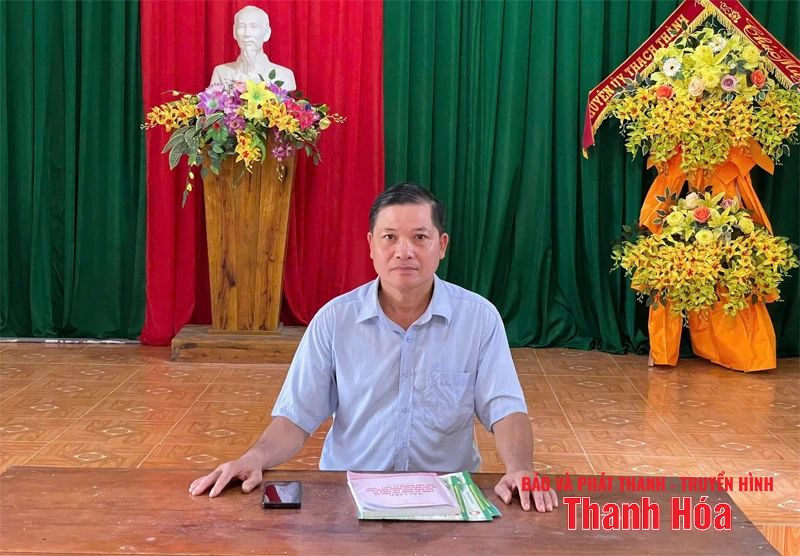 Bí thư chi bộ thôn tích cực vận động Nhân dân xây dựng nông thôn mới