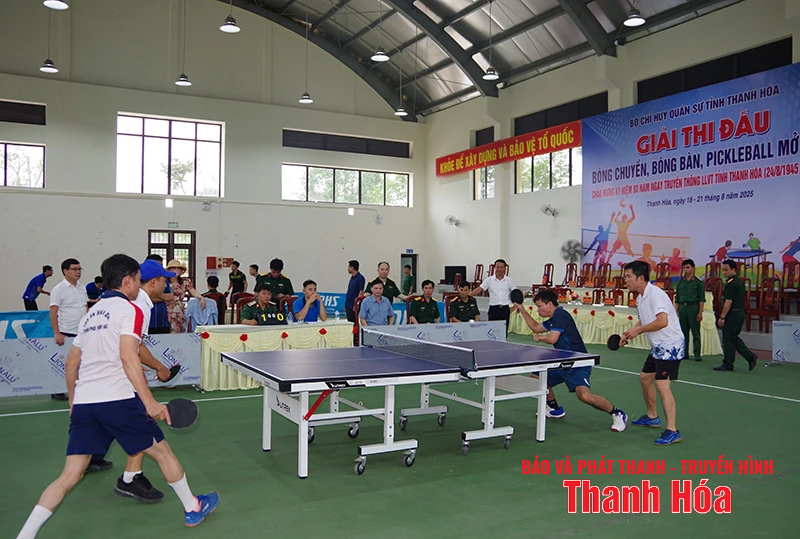 Giải thể thao chào mừng 80 năm Ngày truyền thống LLVT tỉnh Thanh Hóa