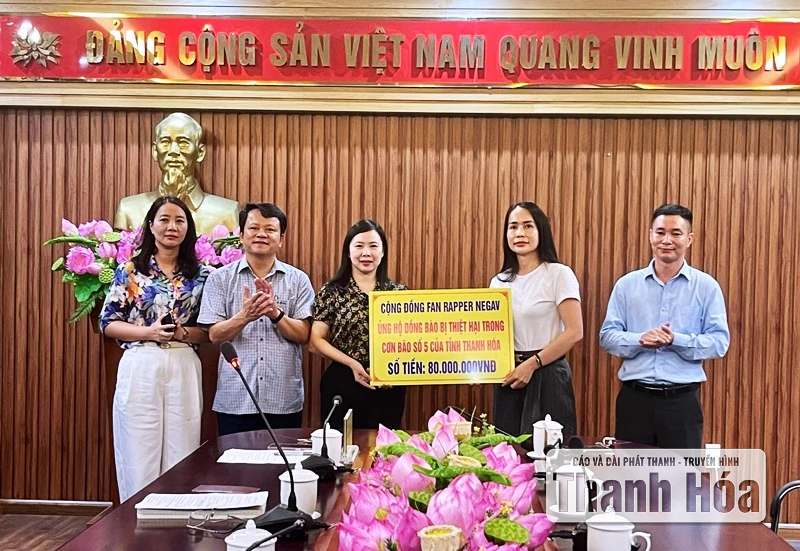 Tiếp nhận ủng hộ người dân bị thiệt hại do cơn bão số 5