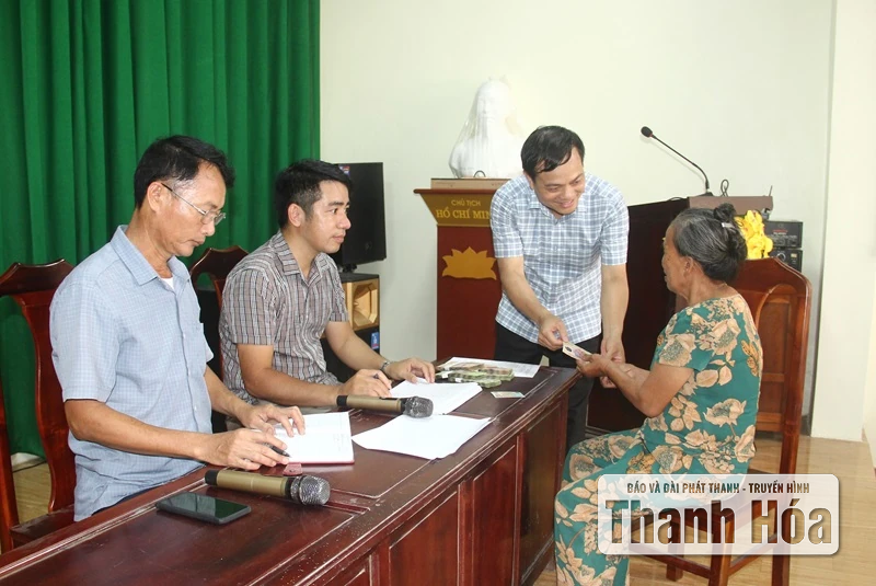 Phường Hàm Rồng tổ chức 42 điểm trao quà cho 17 nghìn hộ dịp Quốc khánh