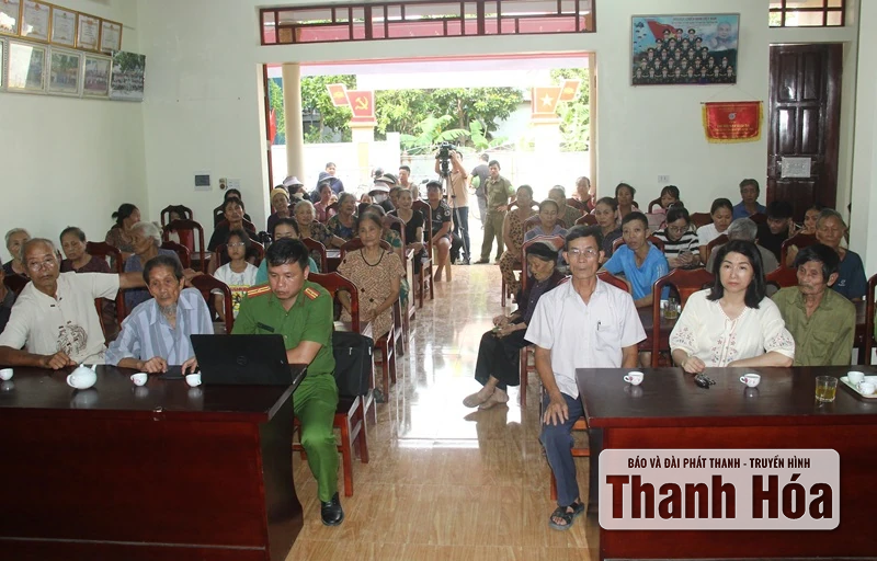 Phường Hàm Rồng tổ chức 42 điểm trao quà cho 17 nghìn hộ dịp Quốc khánh