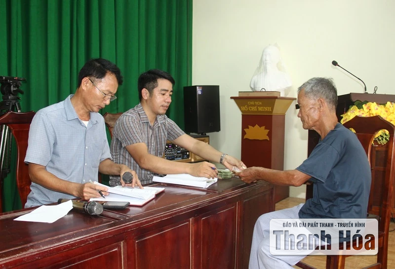 Phường Hàm Rồng tổ chức 42 điểm trao quà cho 17 nghìn hộ dịp Quốc khánh