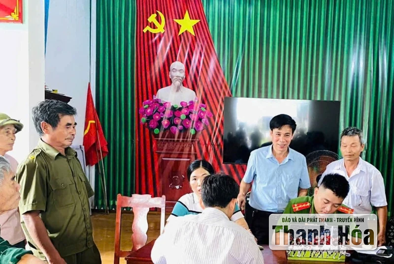 Xã Nga Thắng thành lập 27 tổ phát quà Tết Độc lập cho Nhân dân