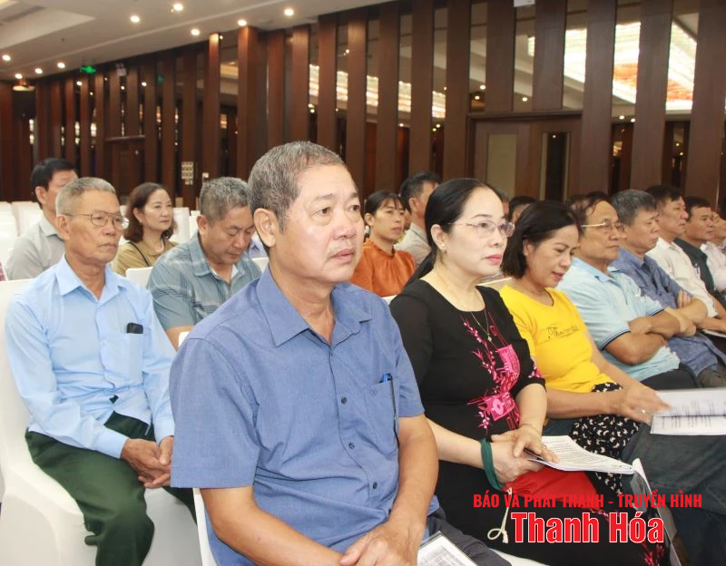 Tuyên truyền dấu hiệu nhận biết bán hàng đa cấp bất chính cho cán bộ và người dân 7 phường