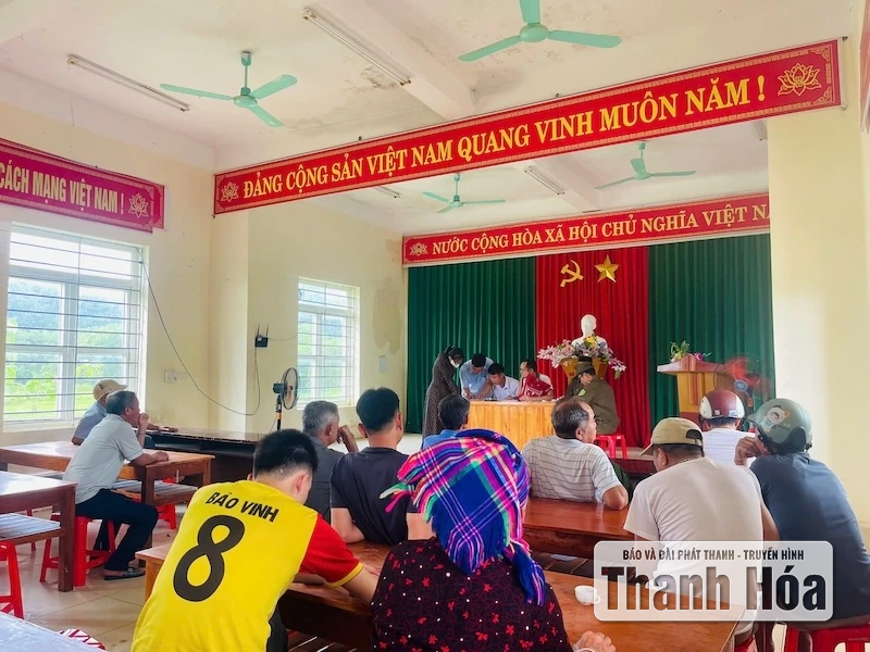 Nhân dân xã Thanh Quân vui mừng đón nhận món quà ý nghĩa dịp Tết Độc lập