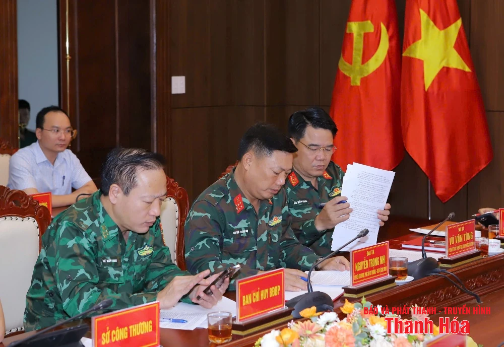 Phó Thủ tướng Chính phủ Trần Hồng Hà chủ trì hội nghị triển khai công tác ứng phó bão số 5