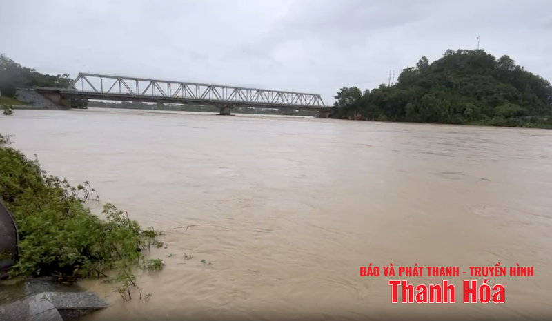 Báo động II trên sông Mã, 19 xã phường sẵn sàng triển khai phương án đảm bảo an toàn đê điều