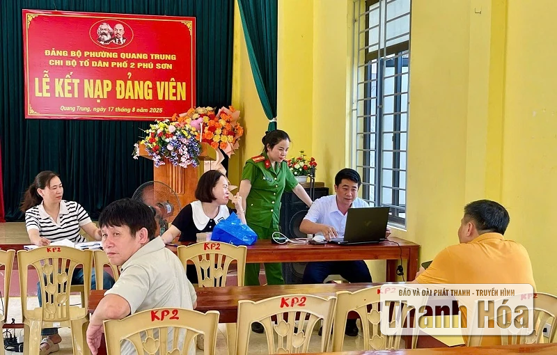 Phường Quang Trung bố trí 10 điểm trao quà Tết Độc lập cho Nhân dân