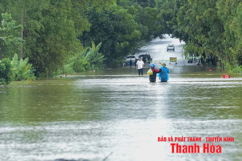 QL47 đoạn qua xã Thọ Ngọc ngập sâu, giao thông tạm thời bị chia cắt