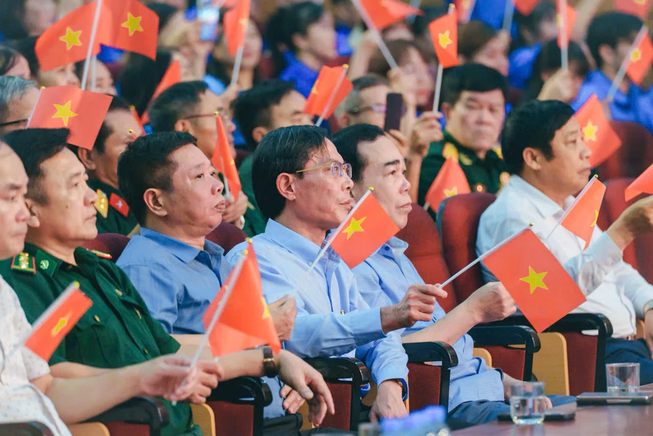 “Vang vọng mùa thu” - Bản hùng ca kỷ niệm 80 năm Cách mạng Tháng Tám và Quốc khánh 2/9