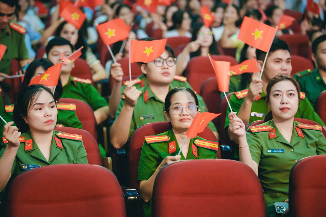 “Vang vọng mùa thu” - Bản hùng ca kỷ niệm 80 năm Cách mạng Tháng Tám và Quốc khánh 2/9