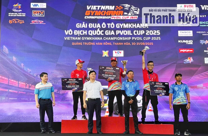 Giải đua ô tô Gymkhana vô địch quốc gia thành công tốt đẹp