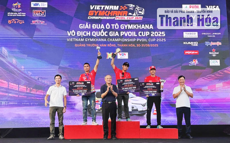 Giải đua ô tô Gymkhana vô địch quốc gia thành công tốt đẹp